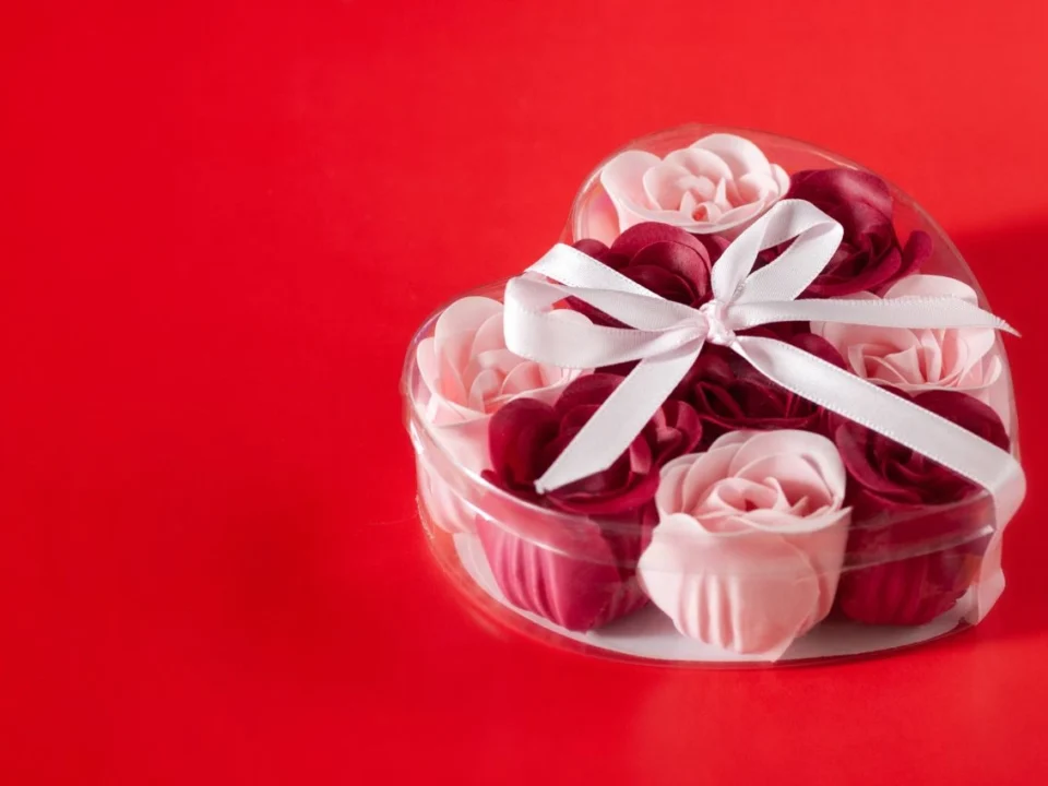 Kue Valentine Yang Unik