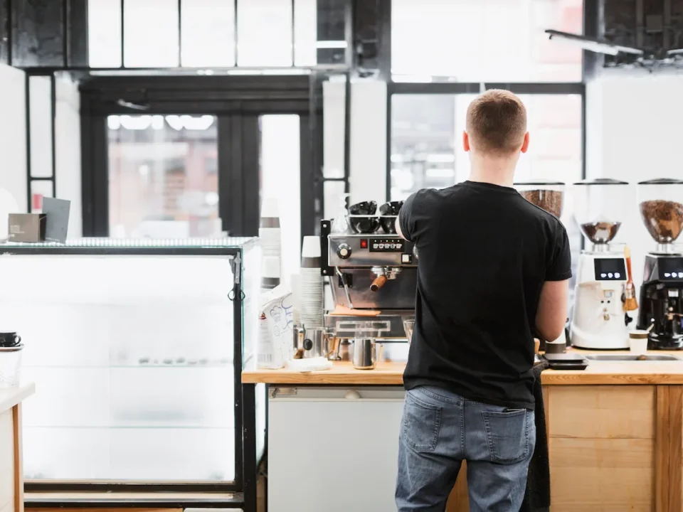 daftar peralatan cafe