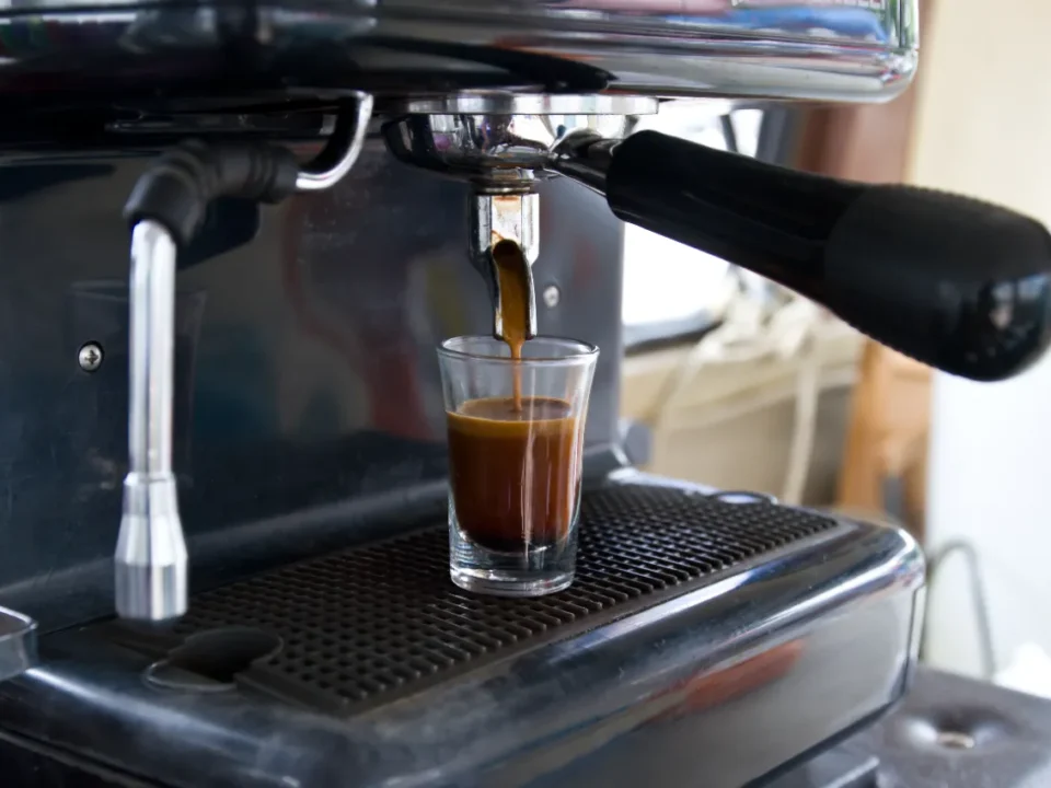 mesin kopi otomatis